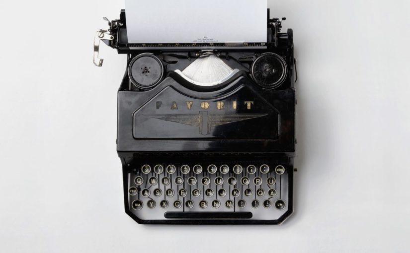 A Favorit typewriter from above. From Nick Byrd's "How To Write A Philosophy Paper: 4 Criteria" by Nick Byrd
